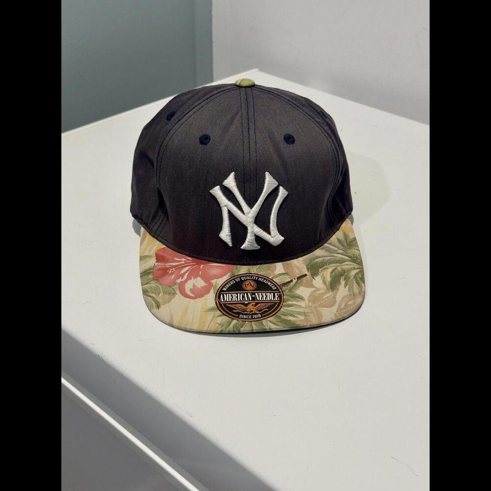 American Needle Floral Accent NY Yankees Cap, Size OSFM Adjustable Strap. MLB